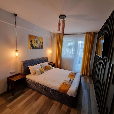 Luxury Apartments Bacău Extérieur photo