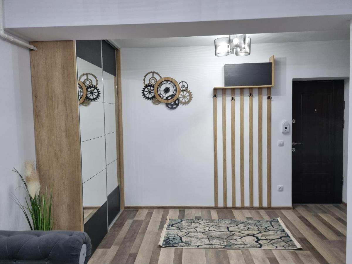 Luxury Apartments Bacău Extérieur photo