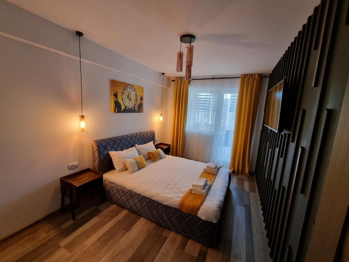 Luxury Apartments Bacău Extérieur photo