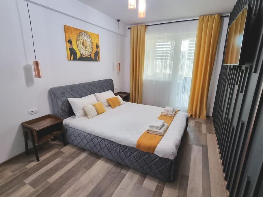Luxury Apartments Bacău Extérieur photo